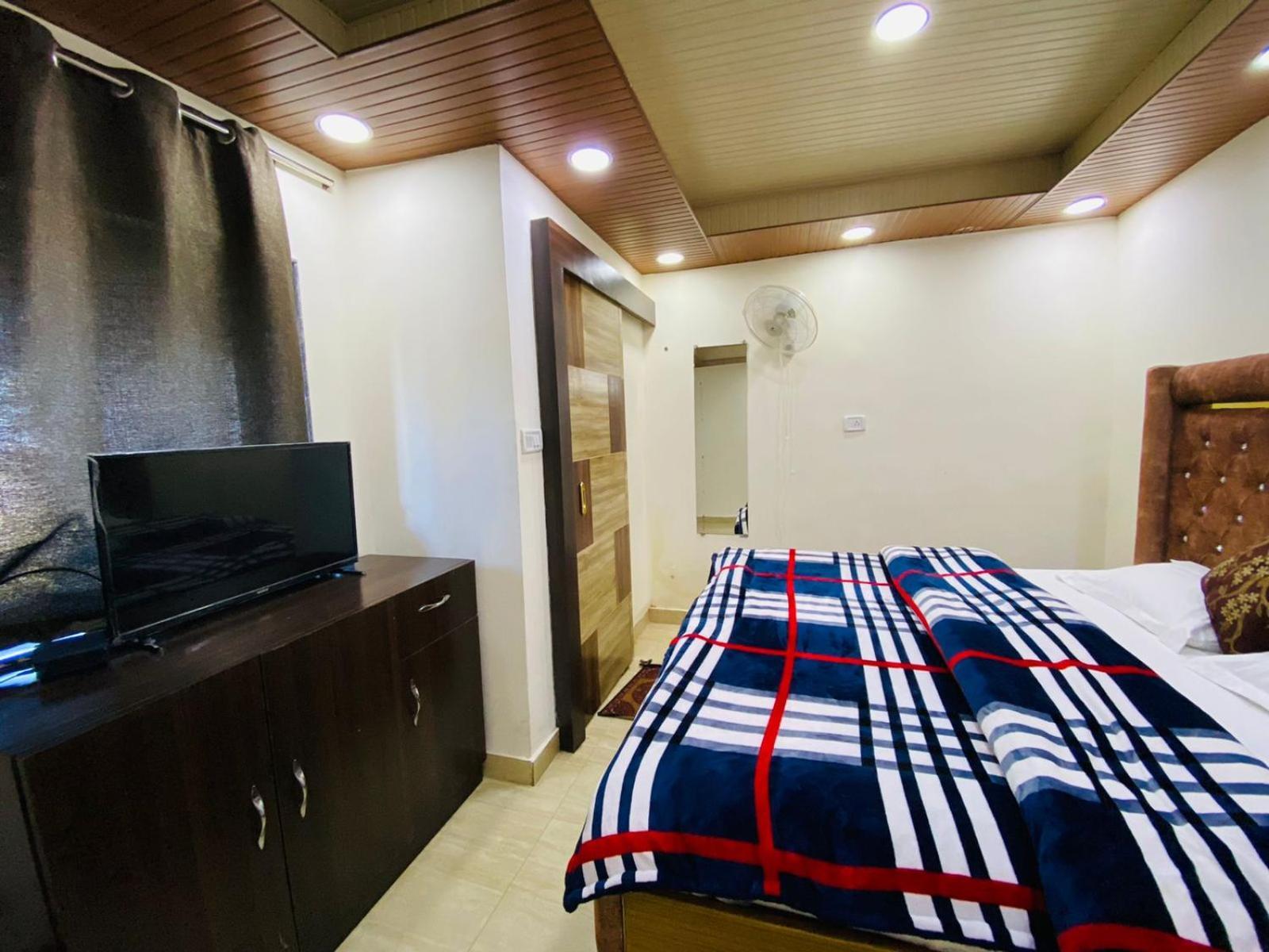 Rudhraksh Villa 4Br- Perfect Vacay Villa Массури Экстерьер фото